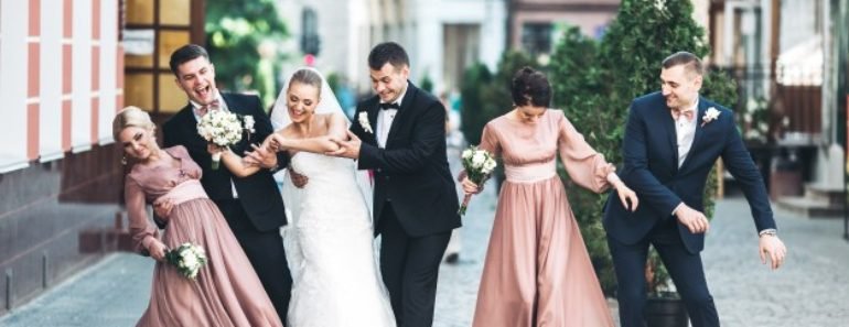 pairing bridesmaids and groomsmen